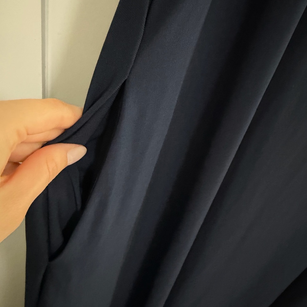 Roz & Ali Navy Midi Dress with White Trim and Pockets - Picture 5 of 5